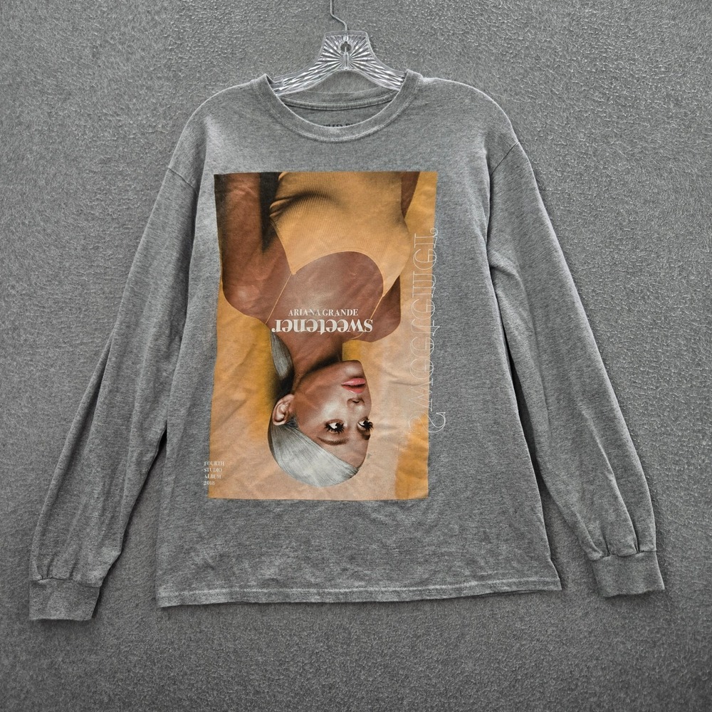 Ariana Grande Women Top Medium Gray Shirt Sweetener Fourth Studio Album 2018‎